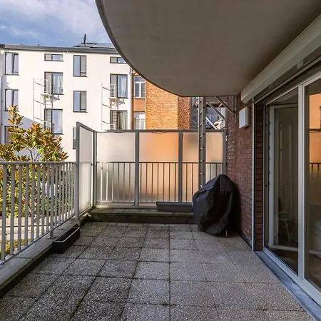 Stylish With Terrace And Balcony