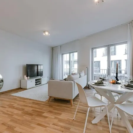 Stylish With Terrace And Balcony Appartamento *