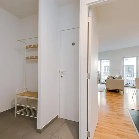 Stylish With Terrace And Balcony Appartamento